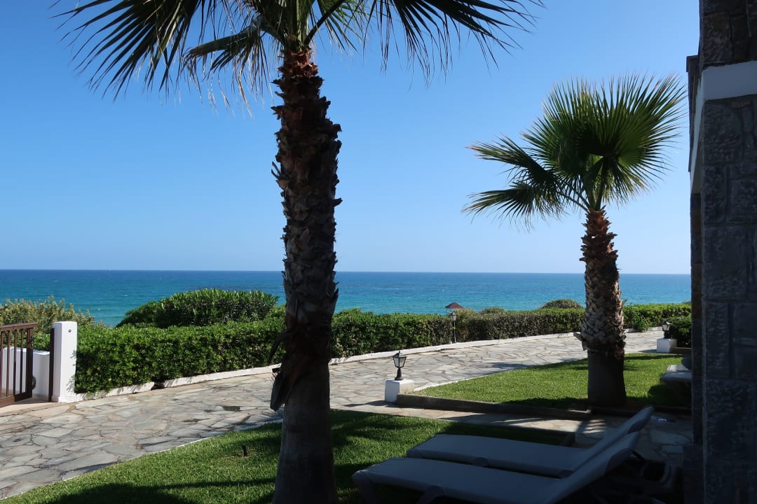 Gartenanlage Alexander Beach Hotel & Village Resort