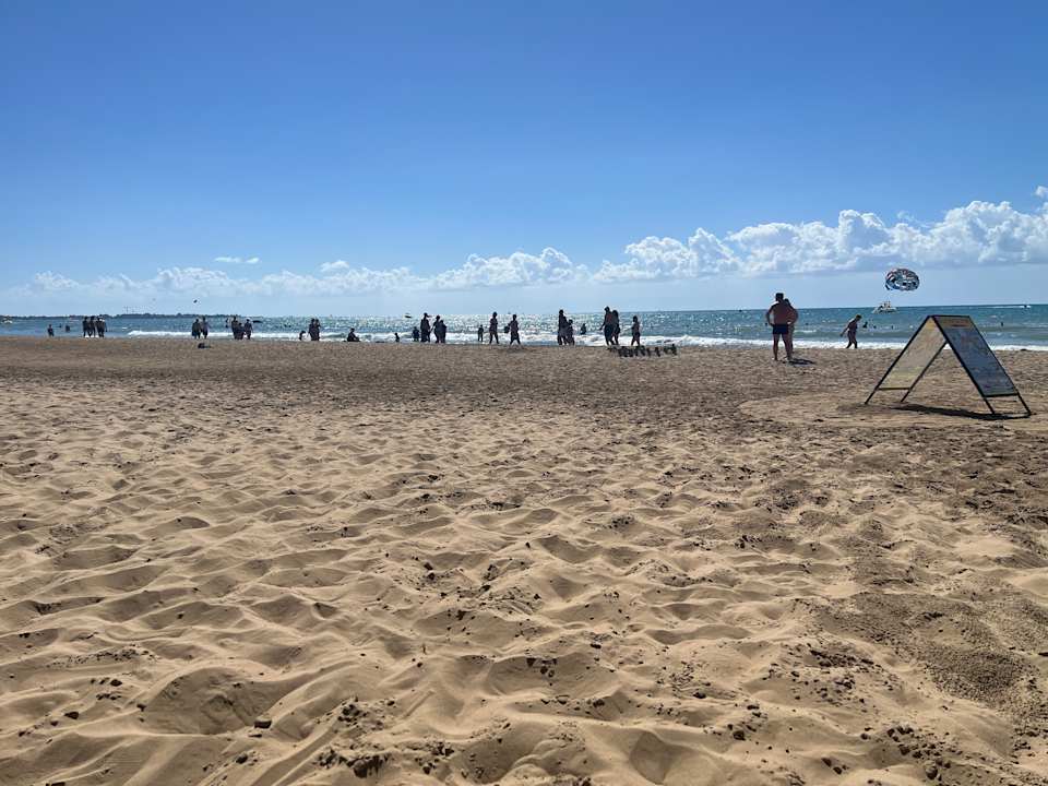 Strand Hotel Defne Garden