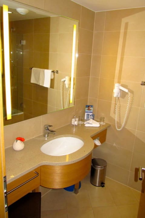 Bad Zimmer 207 aja Fürstenhaus am Achensee