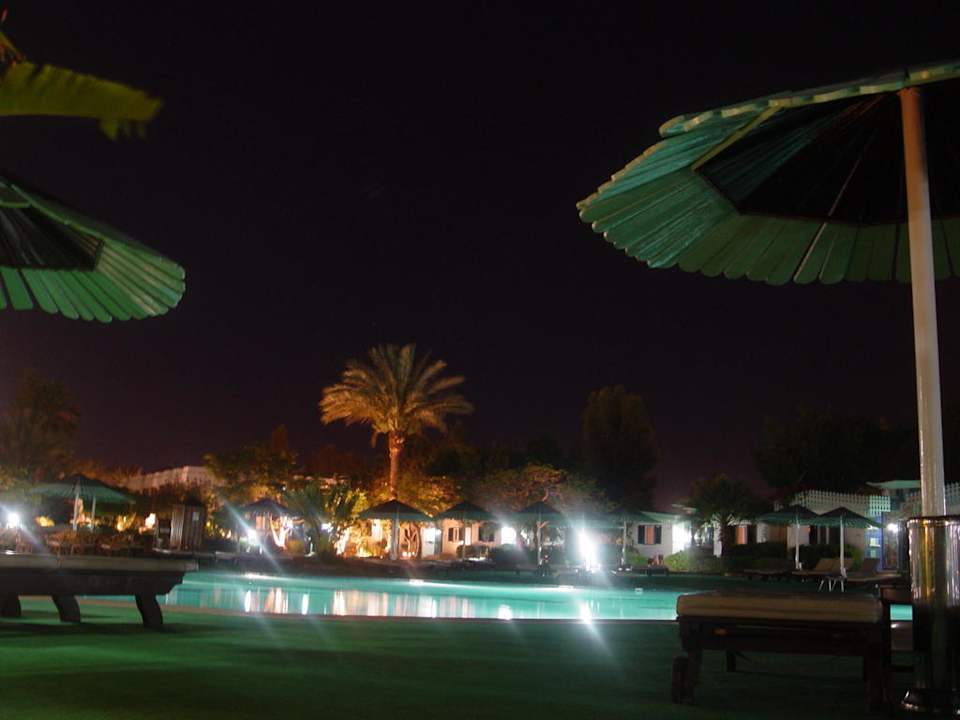 Abendstimmung am Pool Ghazala Beach