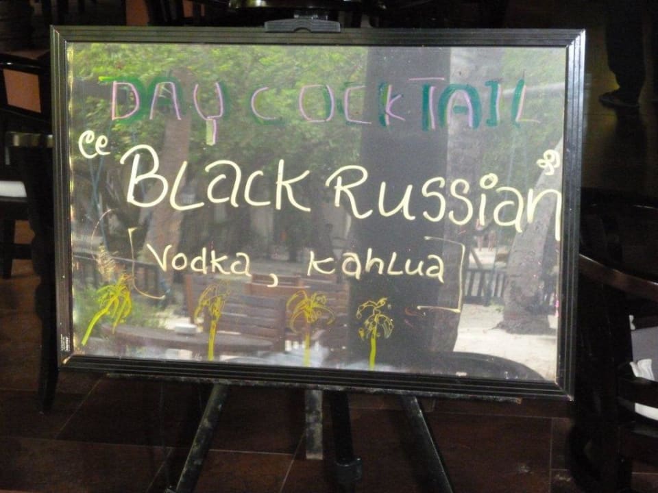 Tagescocktail Anzeigetafel Embudu Village