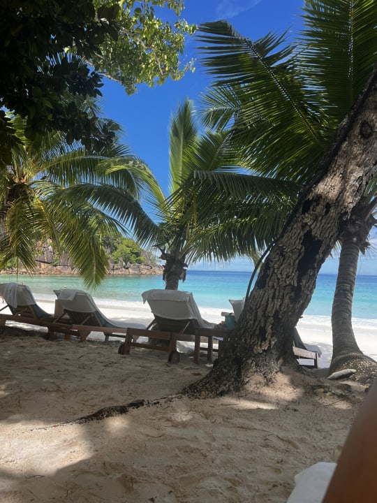 Strand Four Seasons Resort Seychelles