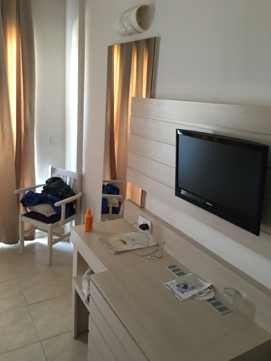 Zimmer Seaden Corolla Hotel