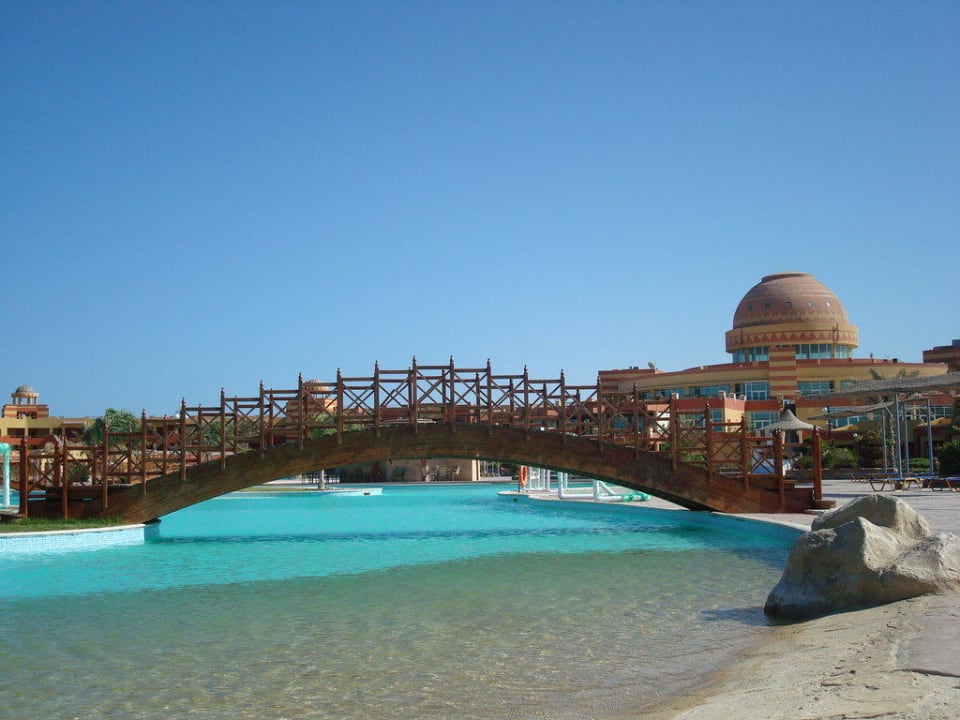 Poolanlage Malikia Resort Abu Dabbab