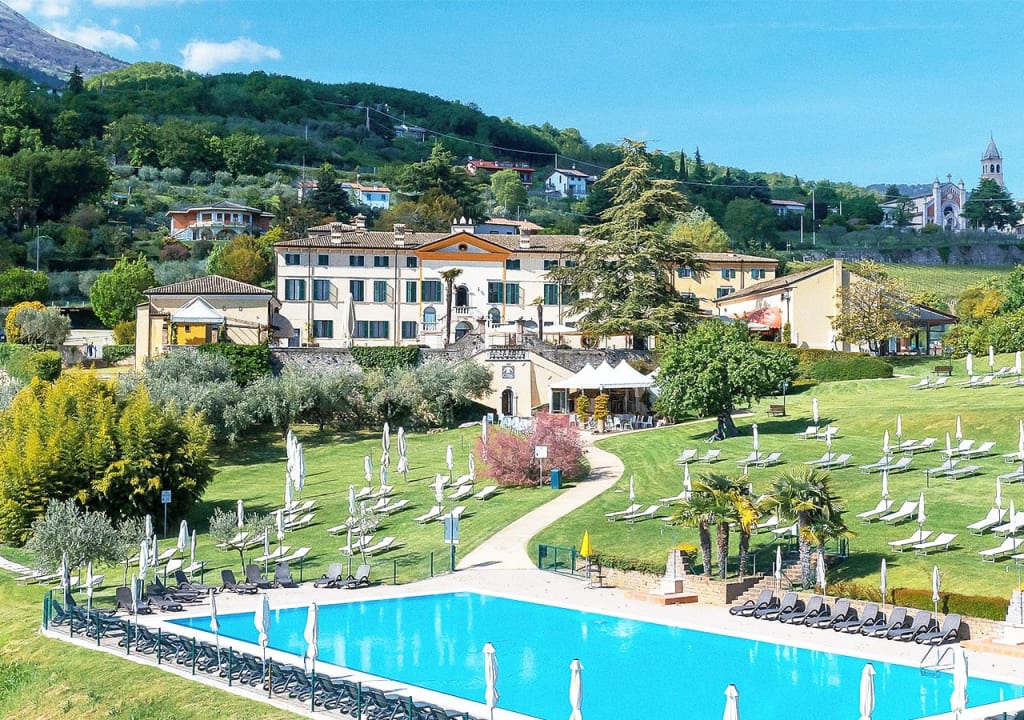 Außenansicht Hotel Villa Cariola