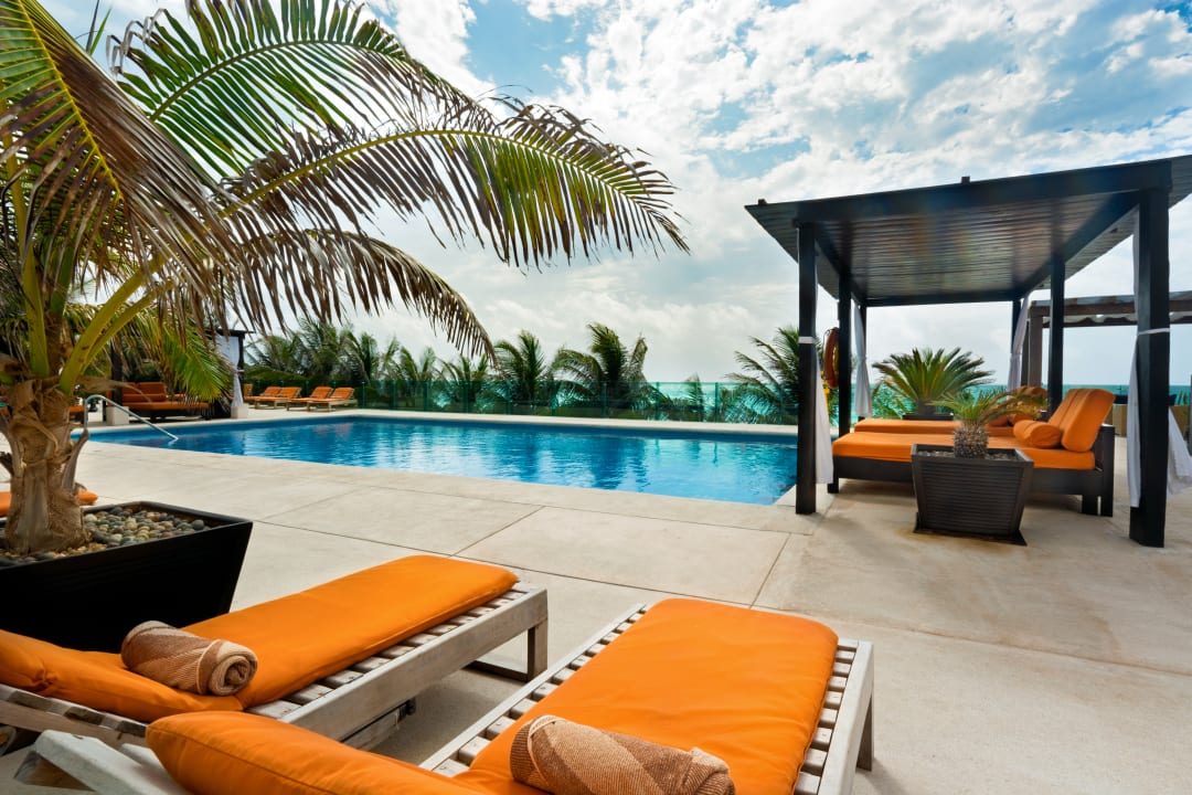 Pool Hotel Flamingo Cancun Resort