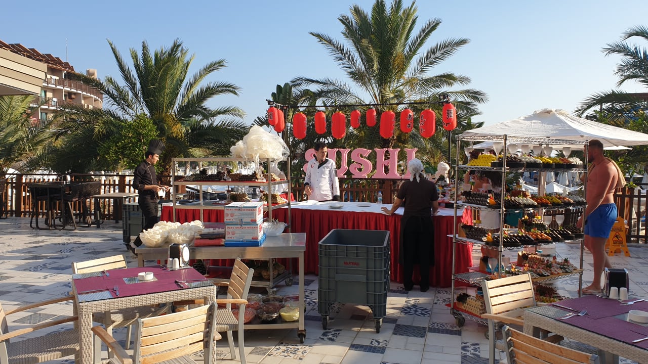 Gastro Quattro Beach Spa & Resort