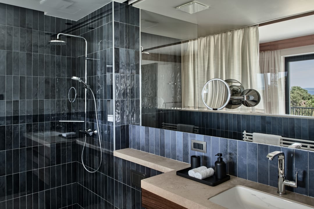 Zimmer Falkensteiner Luxury Villas Punta Skala