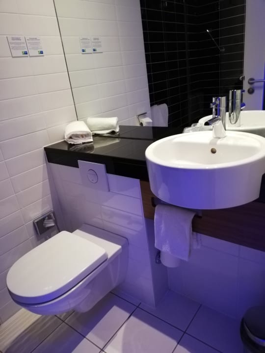 Zimmer Holiday Inn Express Neunkirchen