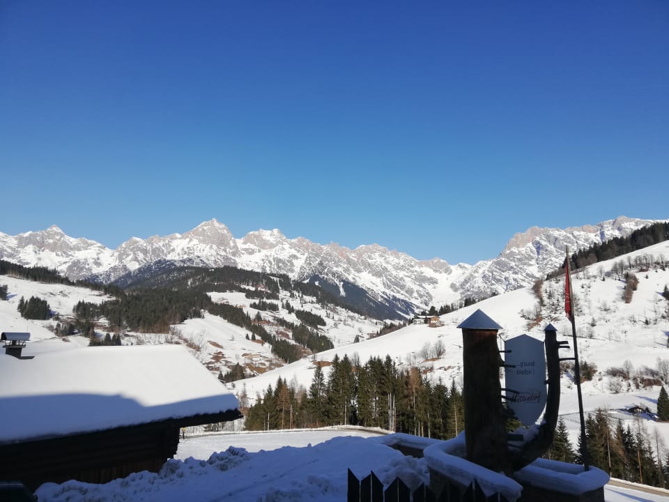 Ausblick Hüttendorf Maria Alm