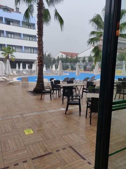 Pool Grand Seker Hotel