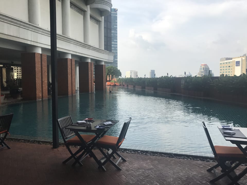Pool Tower Club At Lebua