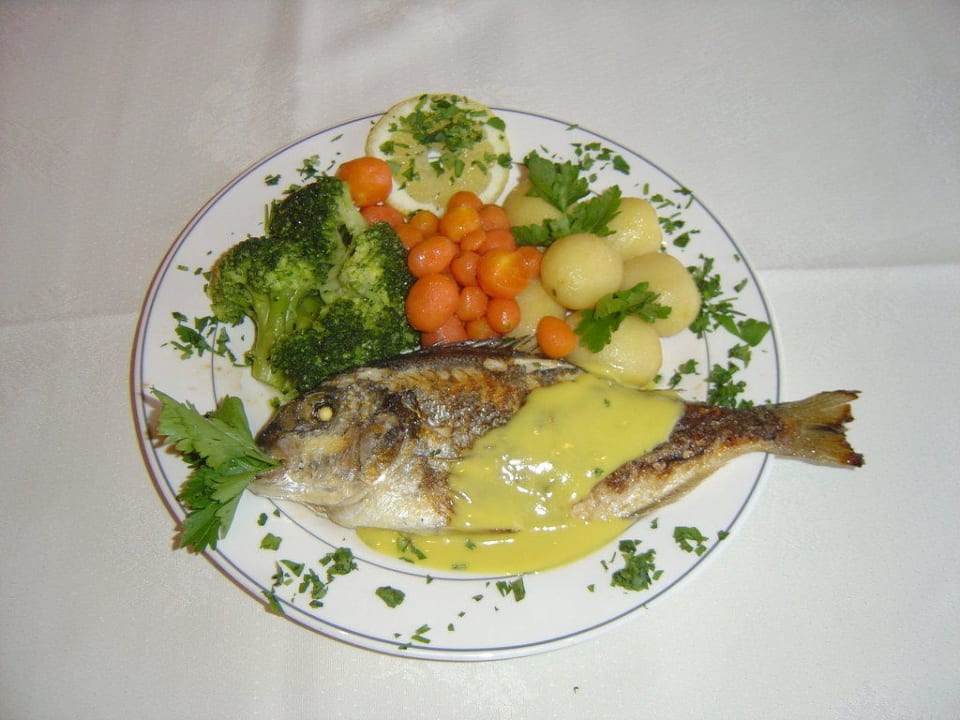 á la - carte Hotel Kalithea Horizon Royal