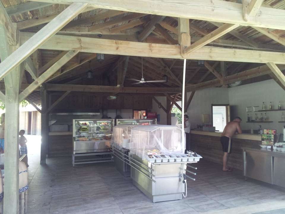 Snack-Bar (Türkisches und Fischrestaurant) Trendy Aspendos Beach Hotel