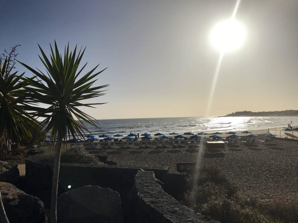 Langer Strand vor der Tür  Hipotels La Geria
