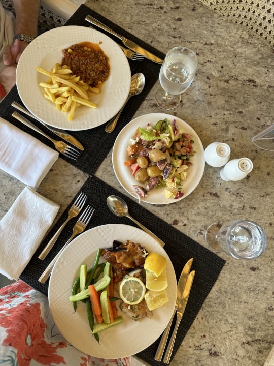 Gastro Salalah Rotana Resort