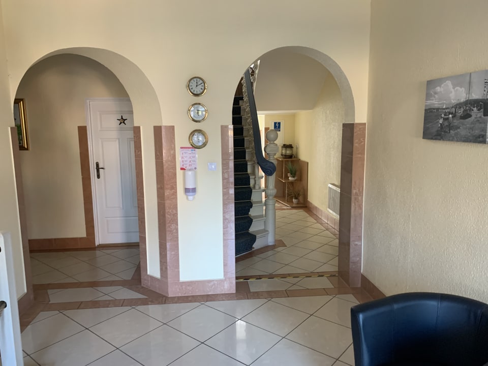 Lobby Villa Casteria