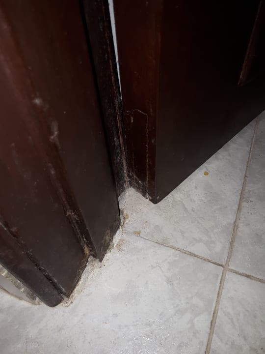 Zimmer PrideInn Flamingo Beach Resort & Spa