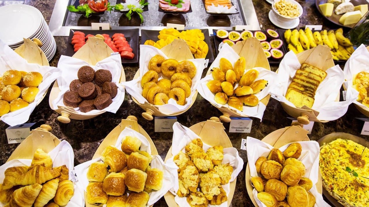 Breakfast Hotel Royal Hoi An - MGallery Collection