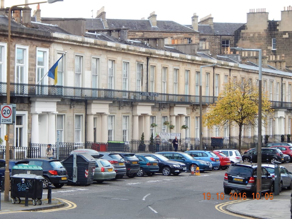 Das Hotel von der Straße Cairn Hotel & Apartments