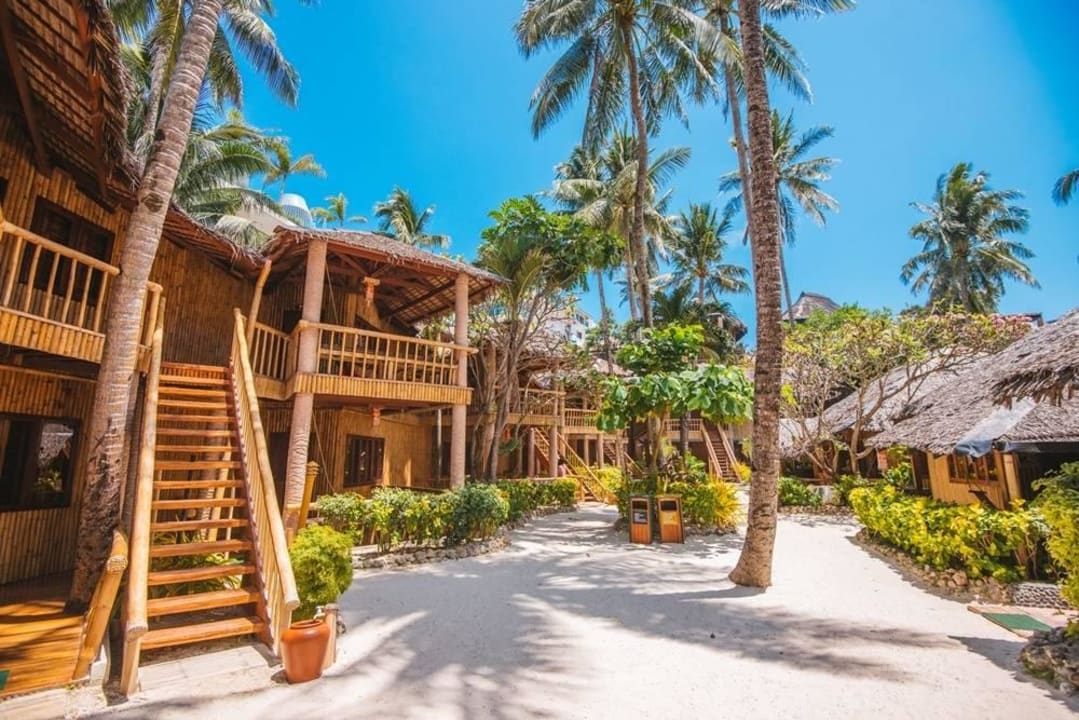 Rooms around the beachcourtyard Fridays Boracay Beach Resorts