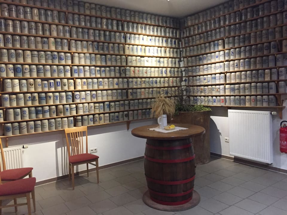 Bierkrugsammlung 1. Bier & Wohlfühlhotel Gut Riedelsbach