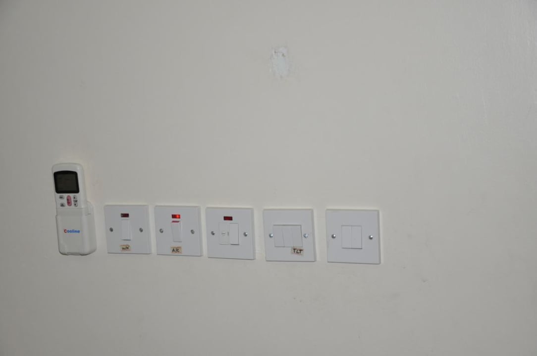 Zentrale Steuerstelle für alle Lichter Khasab Hotel