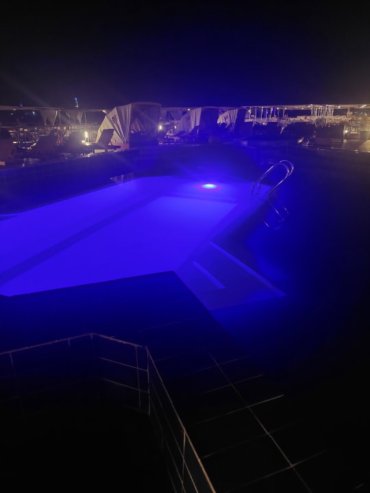 Pool Nile Cruise AL Nabiltan Every Saturday from Luxor 4 nights & every Wednesday from Aswan 3 nights