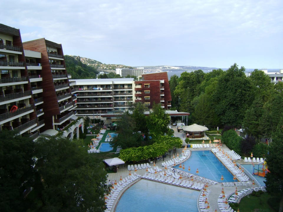 Hotel und Poolanlage  Flamingo Grand Hotel & Spa