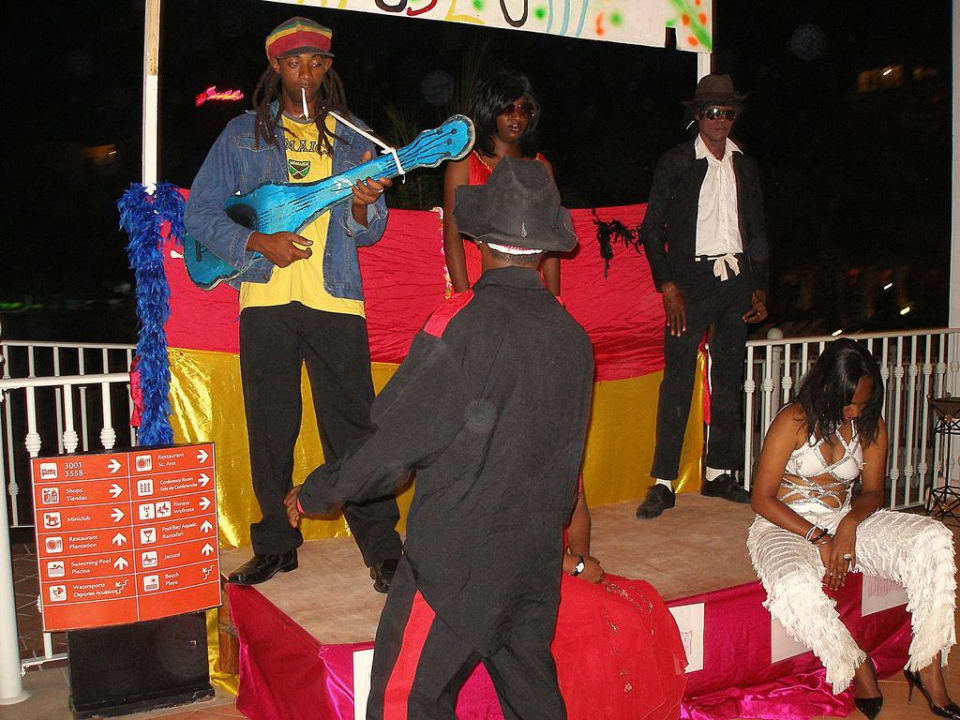 Show Hotel Riu Ocho Rios