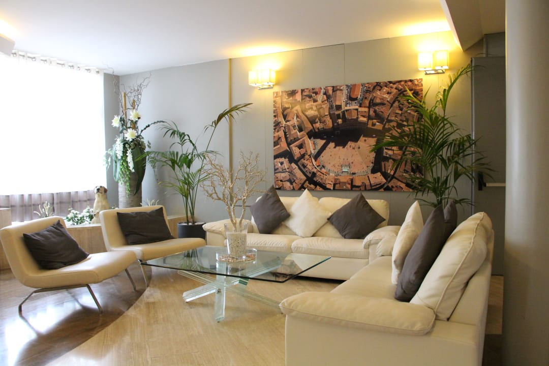 Lobby Hotel Executive