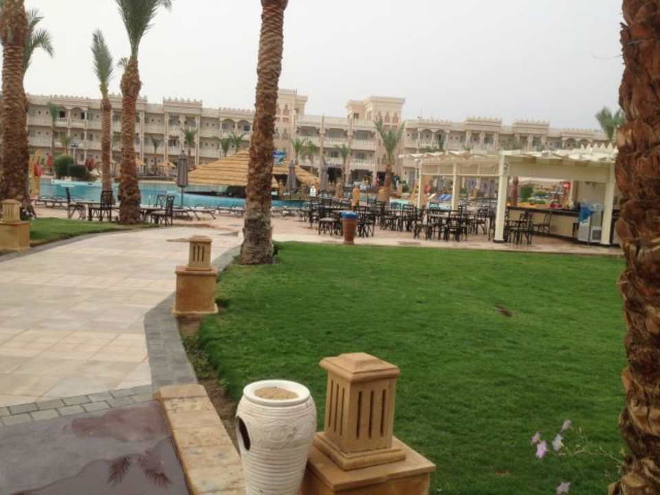 Gartenanlage Pickalbatros Palace Resort