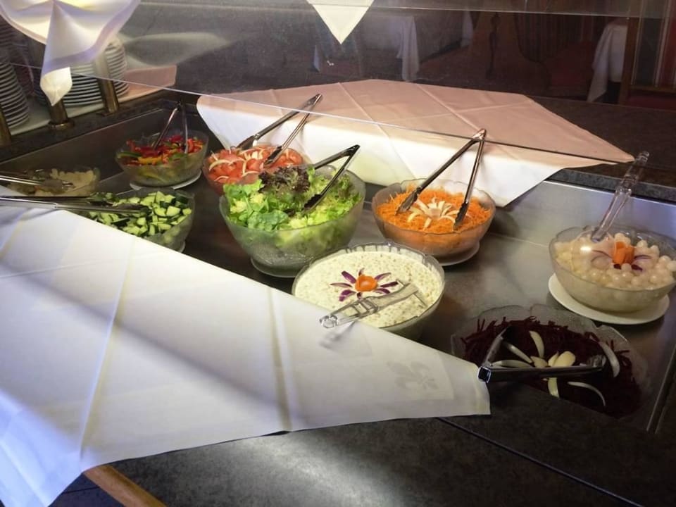 Salatbüffet Berghotel Holzer