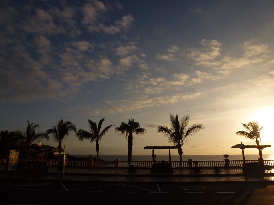 Promenade Landmar Playa La Arena