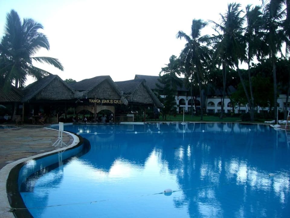Pool Reef Hotel Mombasa