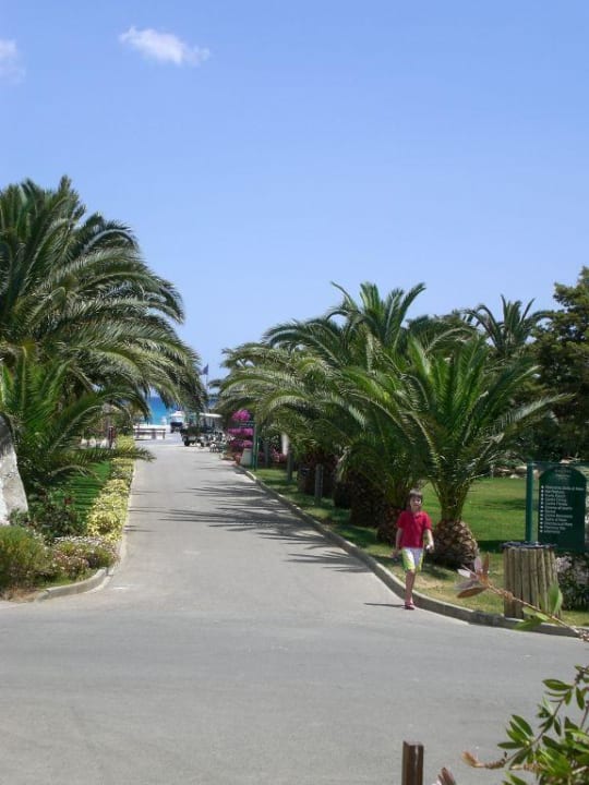 Weg zum Strand VOI Tanka Village