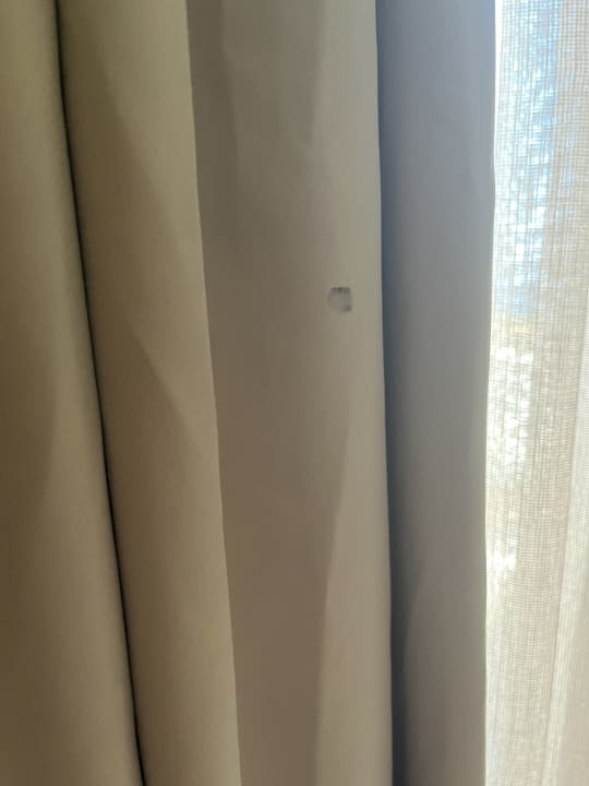 Zimmer The Royal Senses Resort, Curio Collection by Hilton