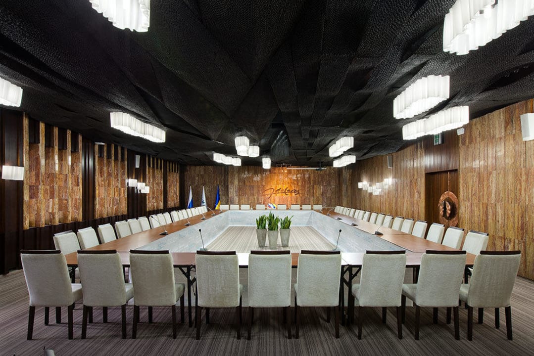 Конференц-зал Адалары Yalta Intourist Hotel