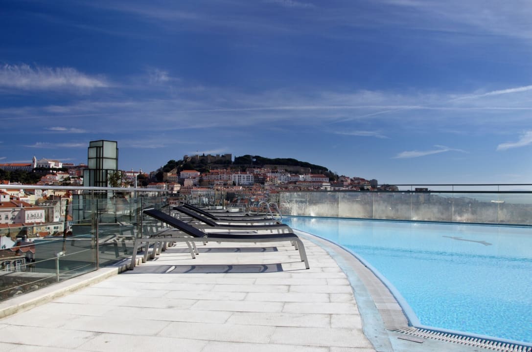 Pool VIP Executive Eden Aparthotel