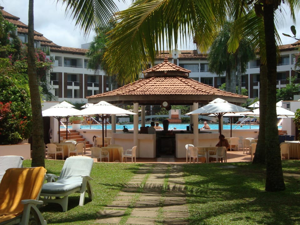 Poolbar Hotel Lanka Princess Ayurveda