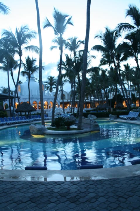 Großer Pool Hotel Riu Bambu
