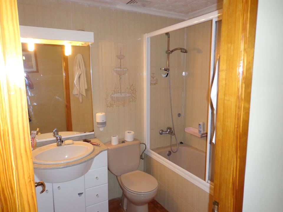 Bad / Zimmer 104 Bei Juan Playa Blanca