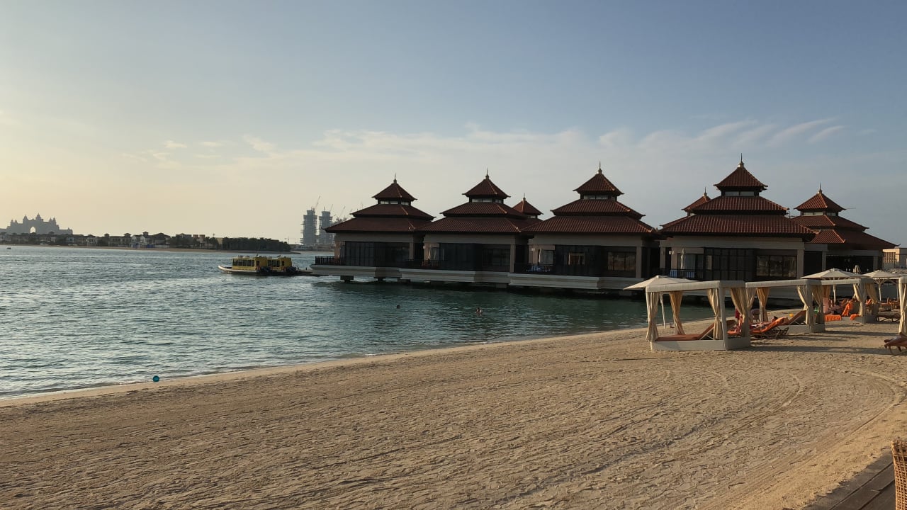 Strand Anantara The Palm Dubai Resort