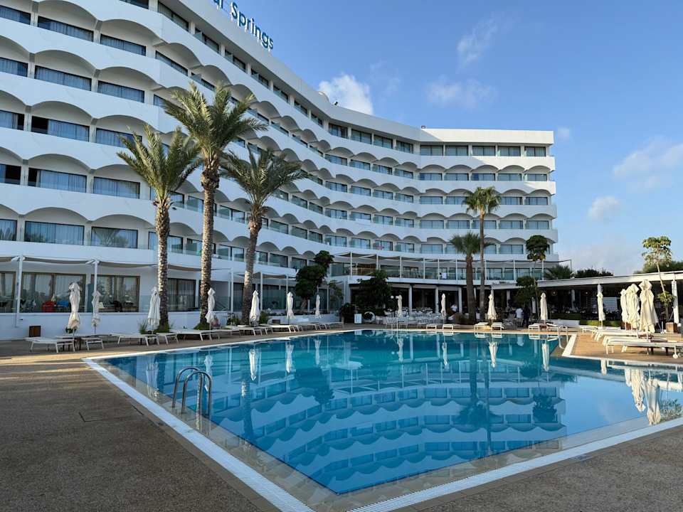 Pool Crystal Springs Beach Hotel