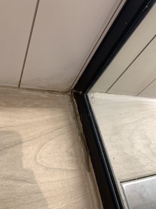 Zimmer Hampton by Hilton Marjan Island