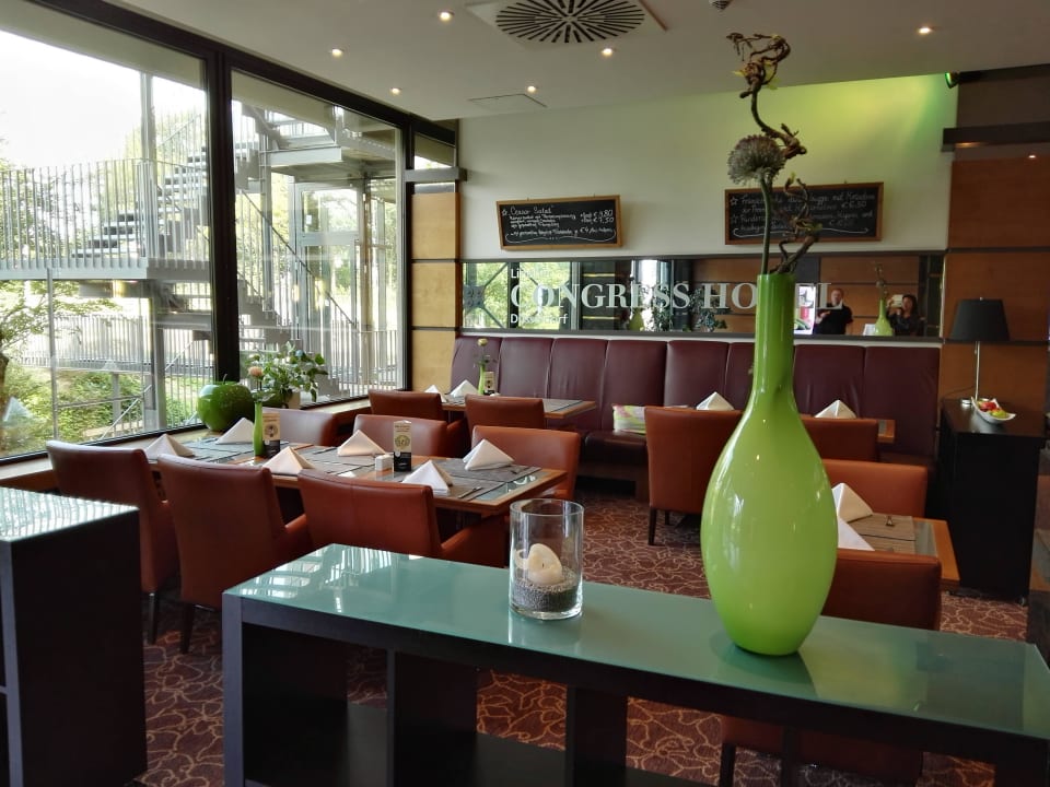 Bar Lindner Hotel Dusseldorf Seestern, part of JdV by Hyatt
