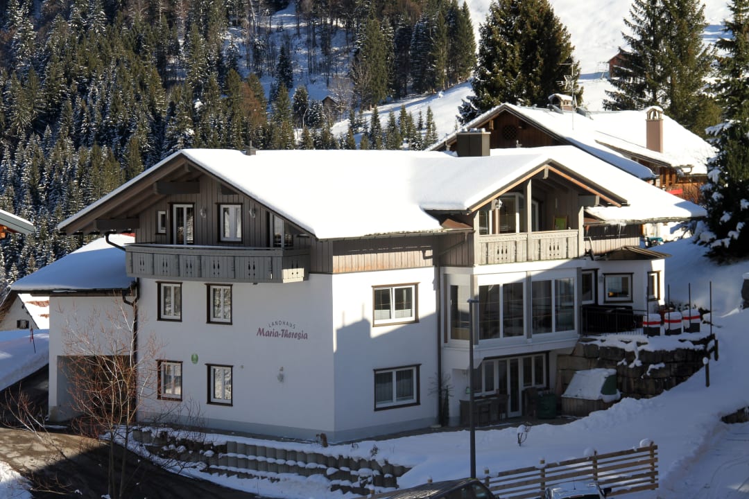 Außenansicht Landhaus Maria Theresia