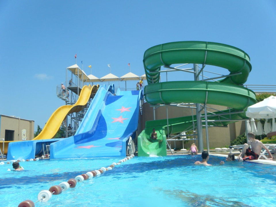 Die Rutschen Fame Residence Lara & Spa