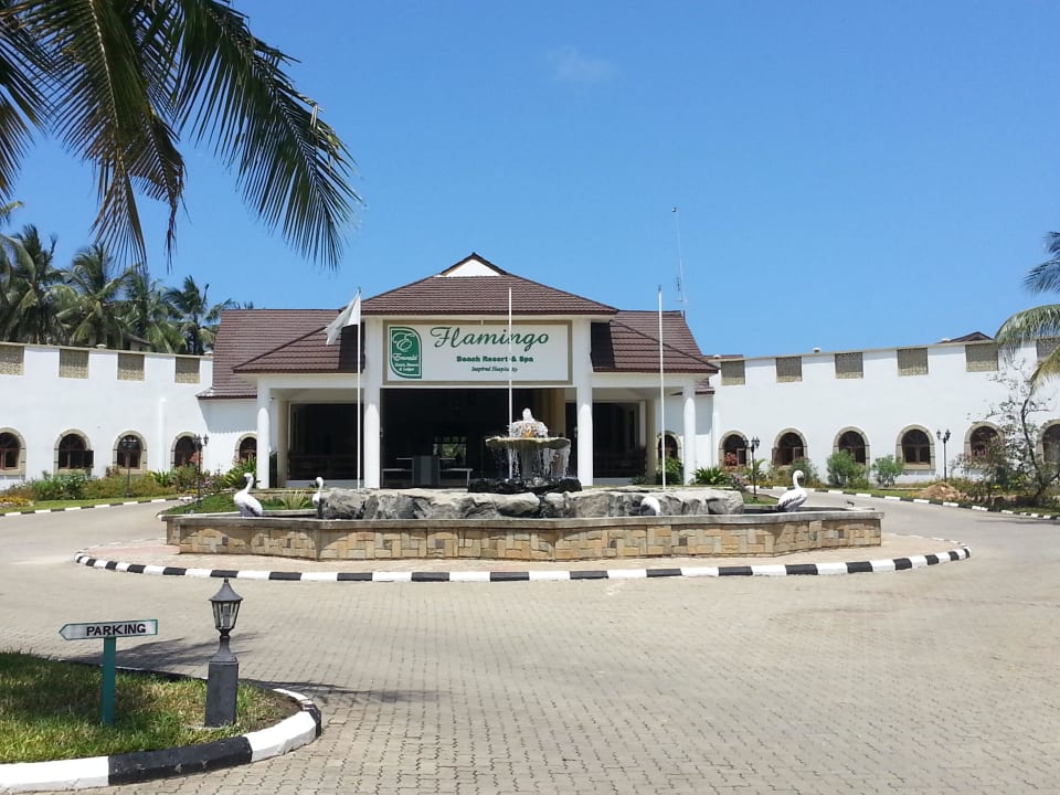 Der Haupteingang PrideInn Flamingo Beach Resort & Spa