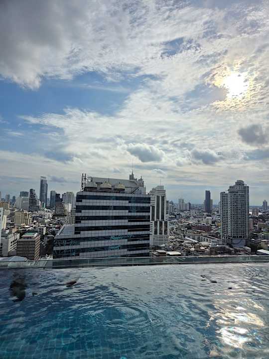 Pool Amara Bangkok